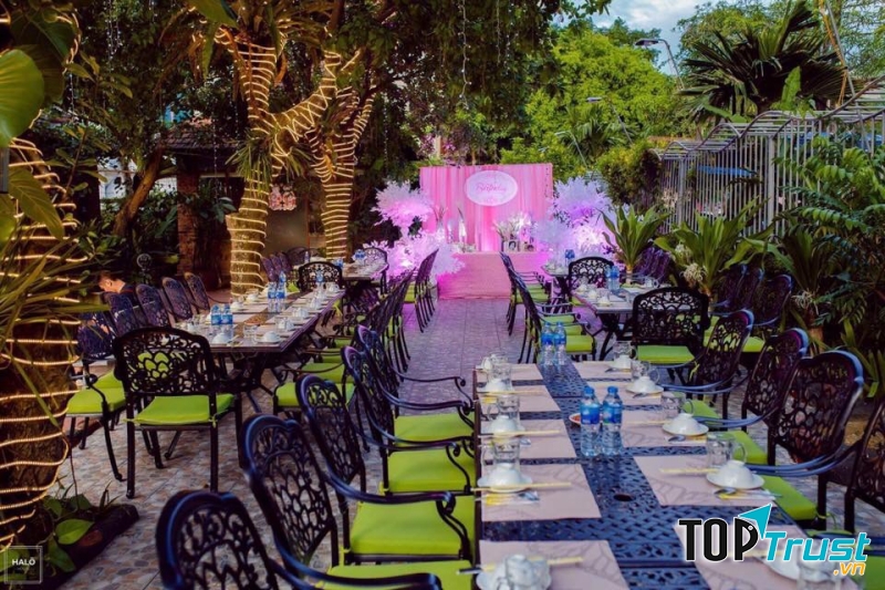 Nhà hàng Ẩm thực Việt