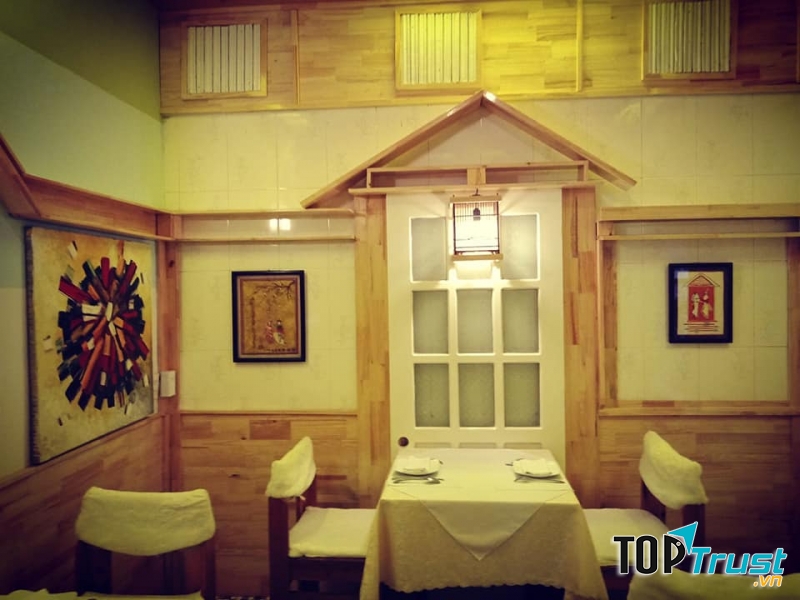 Không gian quán mang đậm chất nghệ thuật