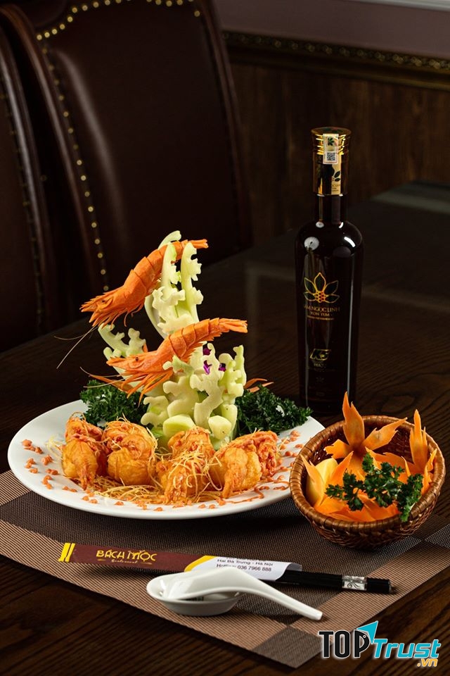 Món ăn tại nhà hàng