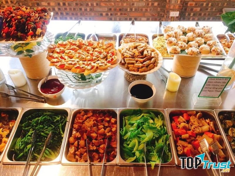 Nhà Hàng Buffet Chay Tịnh Thực - Tinh Thuc Vegetarian Food Restaurant