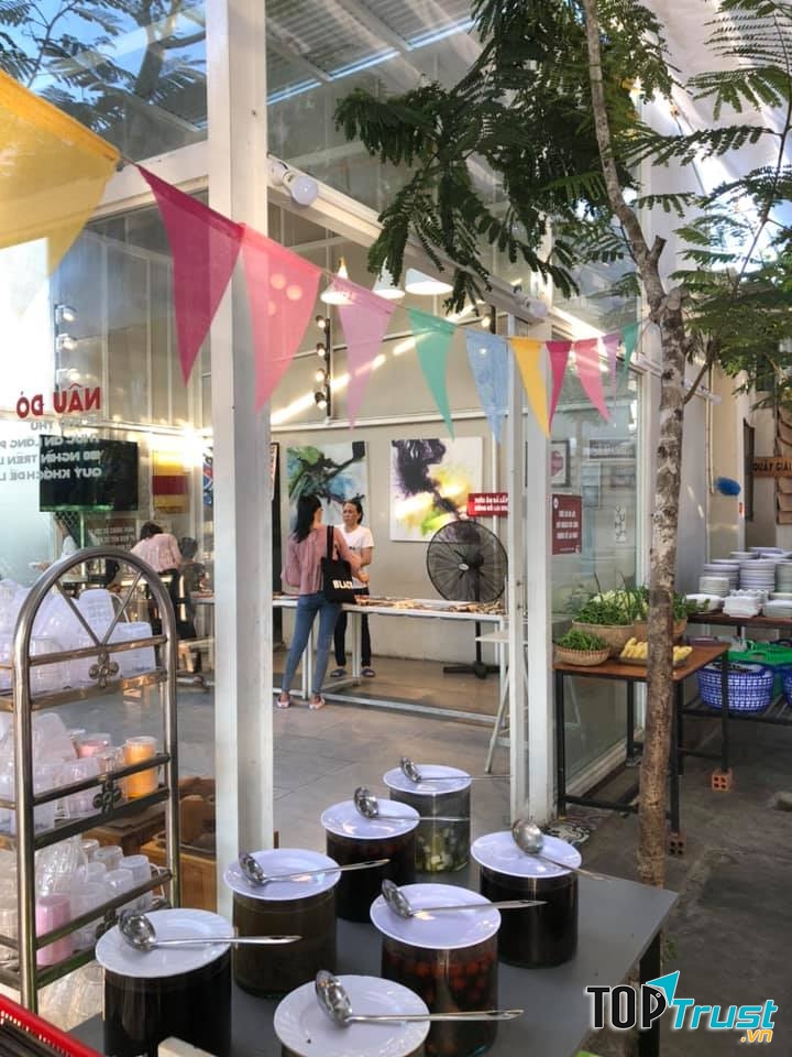 Nhà hàng Buffet Nâu Đỏ