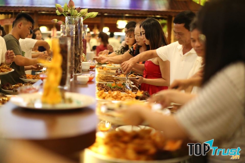 Nhà hàng Buffet Sen Á Đông