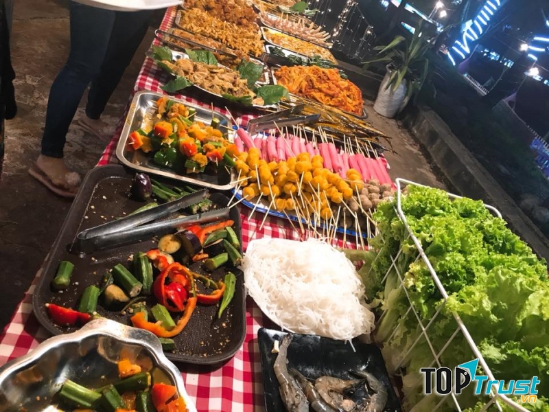 Nhà hàng Buffet Tê Pê 99k