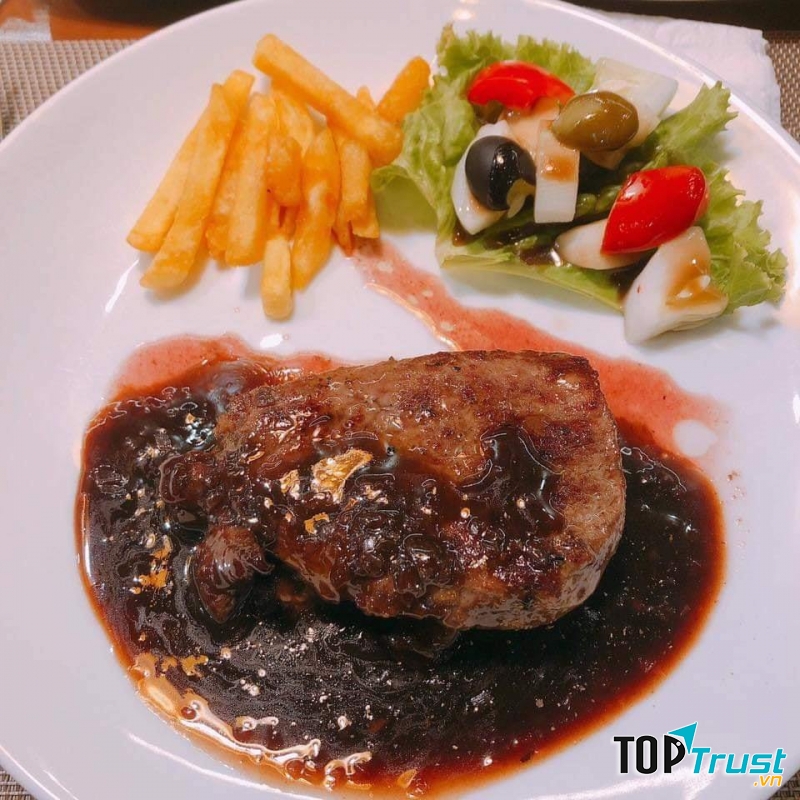 Nhà hàng Bull Steak House