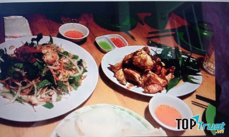 Món ăn tại nhà hàng Cây Dừa.