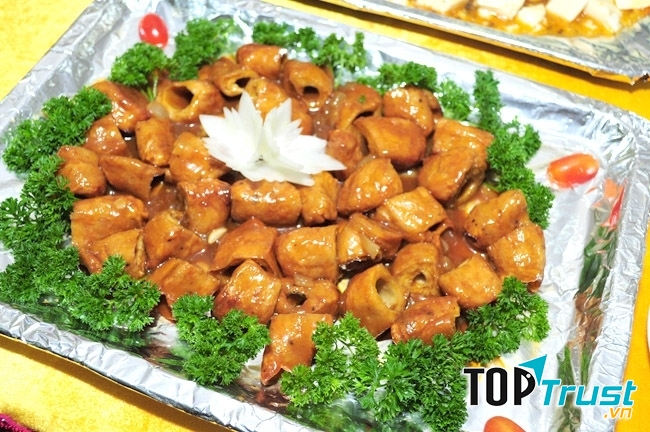 Nhà hàng chay Hiếu Sinh