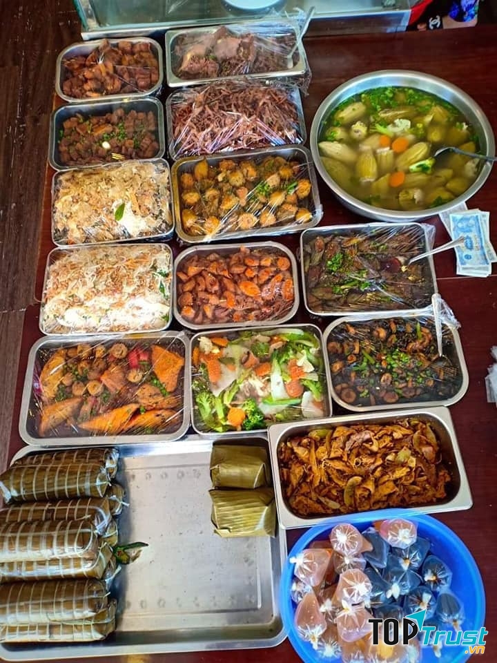 Các món chay thơm ngon tại Nhà hàng Chay Hoa Sen