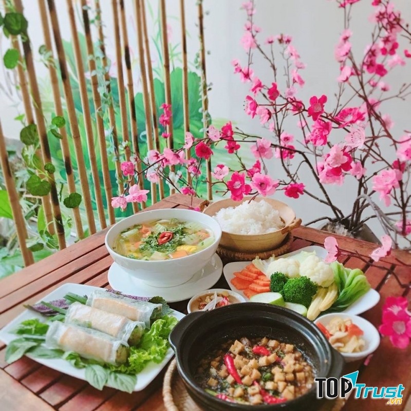 Nhà hàng chay Phương Mai