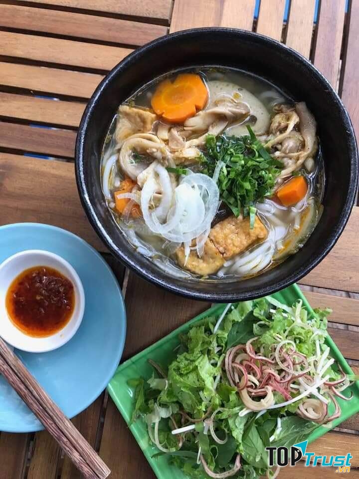 Nhà hàng chay Yên