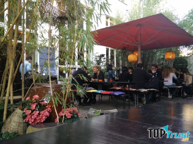 Nhà hàng Chén Chè Tea House