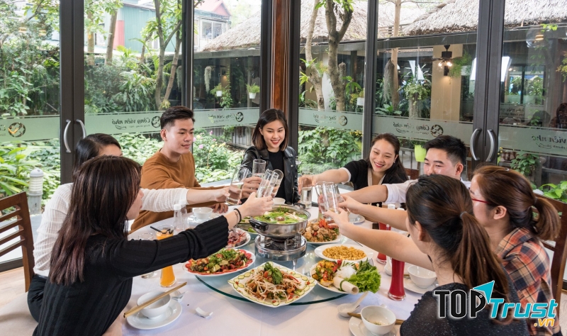 Nhà hàng Công Viên Nhỏ