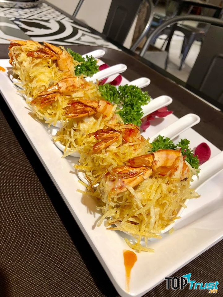 Món ăn tại nhà hàng