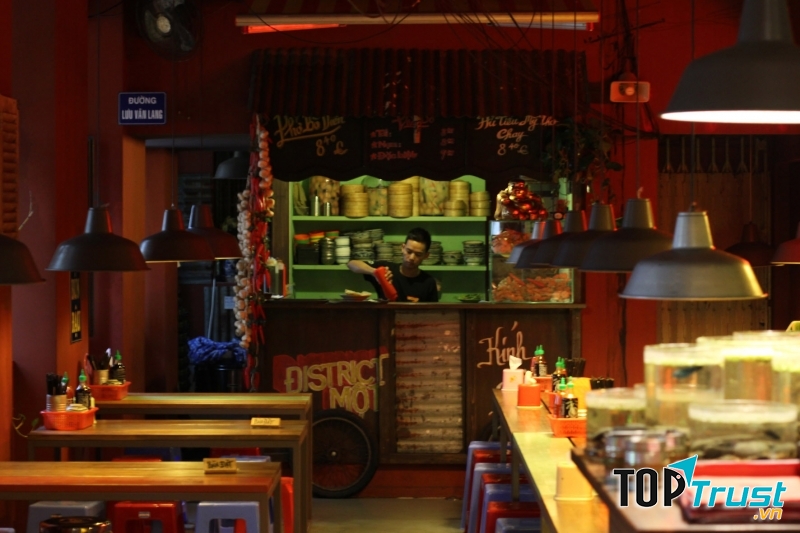 Nhà hàng District Một