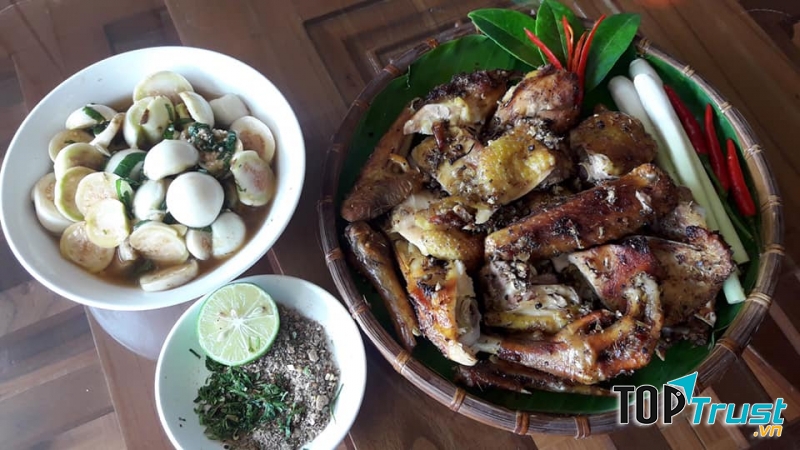 Món ăn nhà hàng