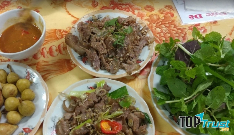 Nhà hàng Đức Dê