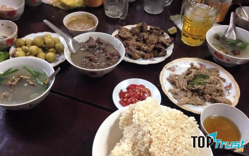 Nhà Hàng Đức Dê