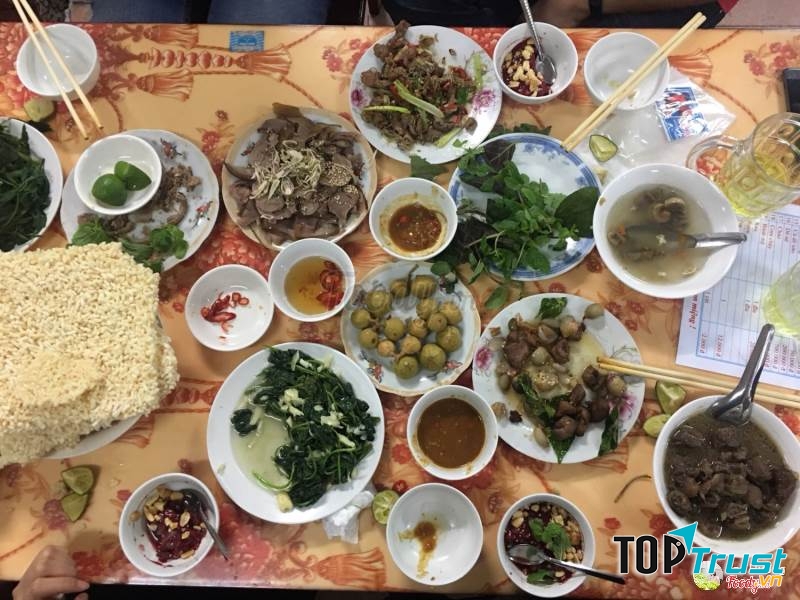 Nhà Hàng Đức Dê