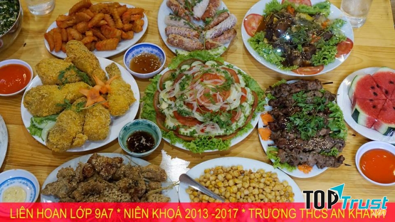 Nhà Hàng Gà Quê