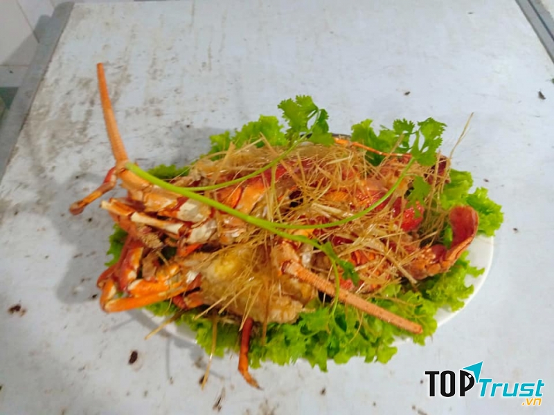 Món ngon hấp dẫn tại nhà hàng