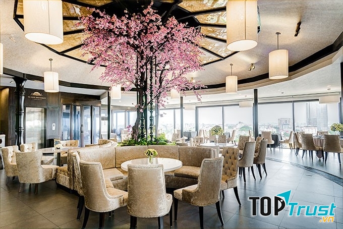 Nhà hàng Hải Cảng là một trong những nhà hàng 5 sao bậc nhất tại Hà Nội