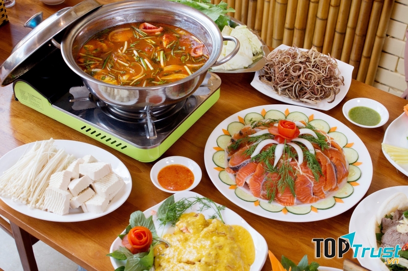 Nhà hàng Hải Lâm Sapa
