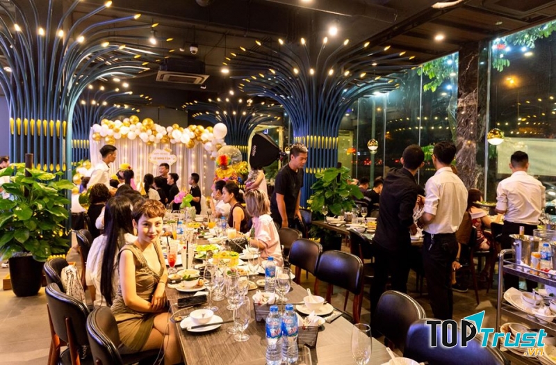 Quây quần, ấm áp