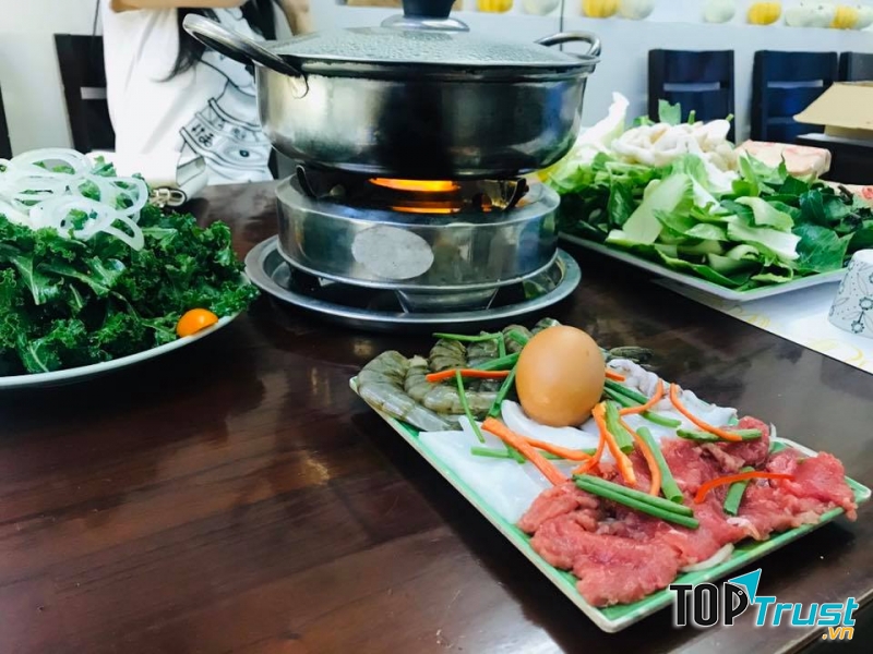 Nhà hàng Hoàng Anh