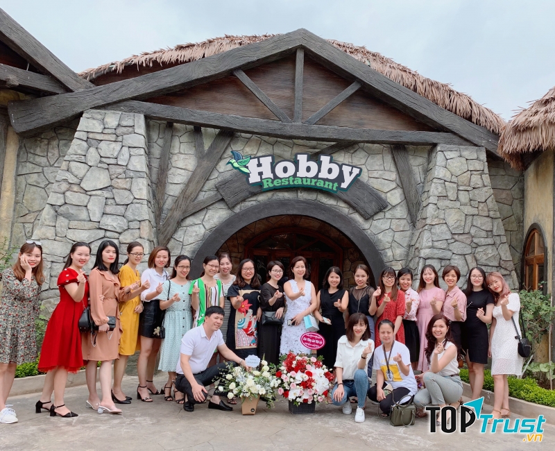 Nhà Hàng Hobby - Công Viên Thiên Đường Bảo Sơn