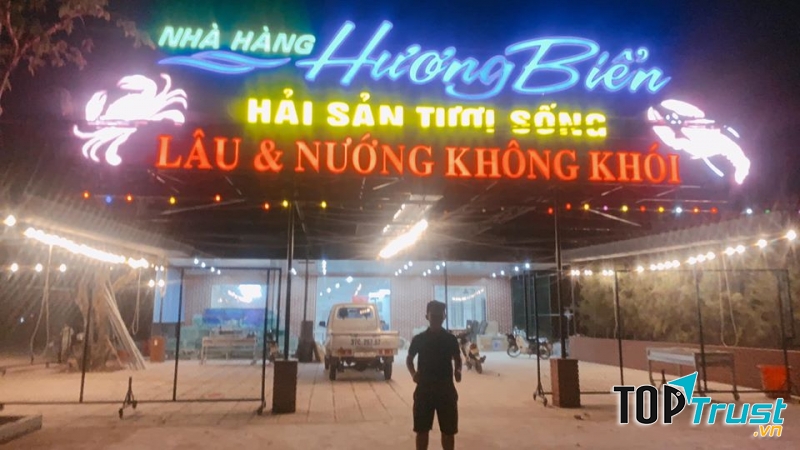 Nhà Hàng Hương Biển