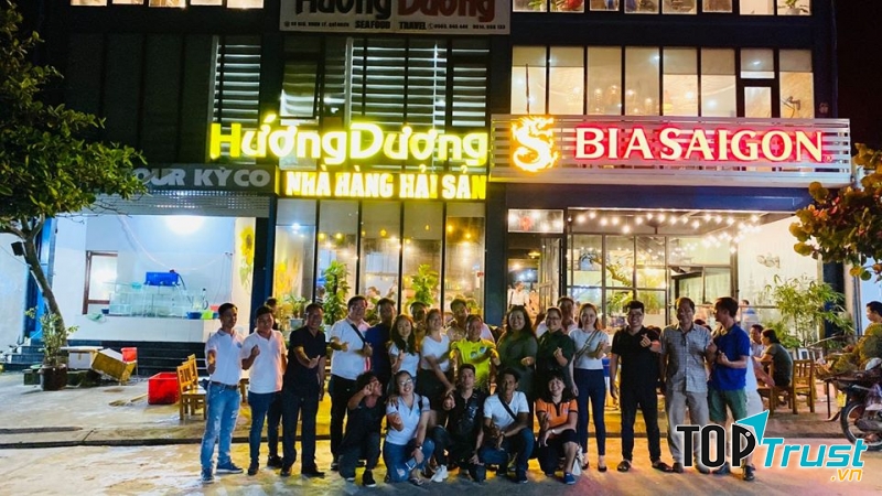 Nhà hàng Hướng Dương - Eo Gió