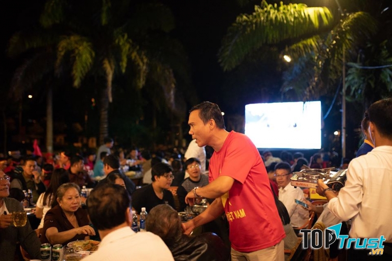 Nhà hàng Hướng Liễu