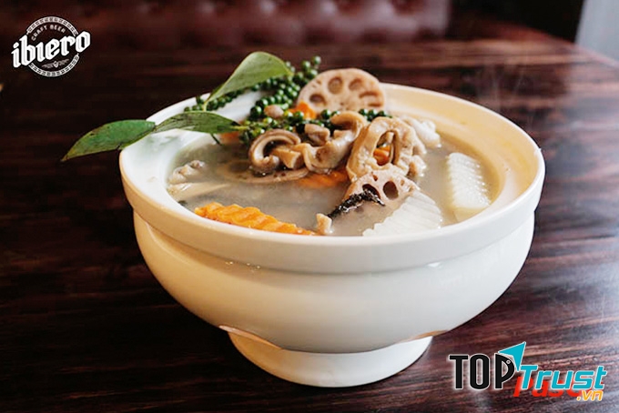 Món ngon tại nhà hàng