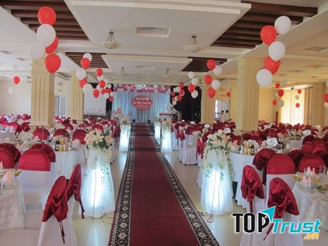 Nhà hàng khách sạn Giao Tế