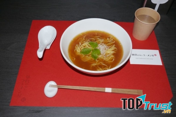 Nhà hàng khách tự quyết định giá