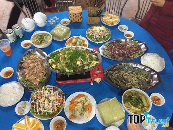 Nhà Hàng Khôi Đen