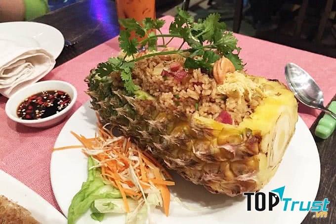 Nhà Hàng Lạc Thái 1