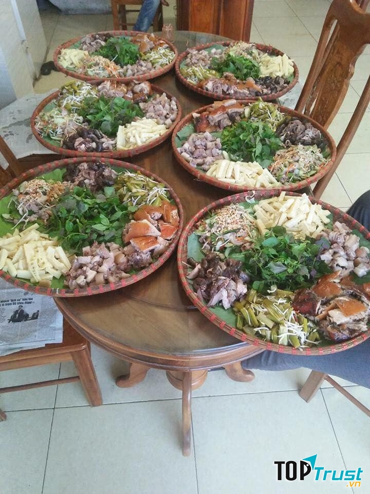 Nhà Hàng Lan Đông