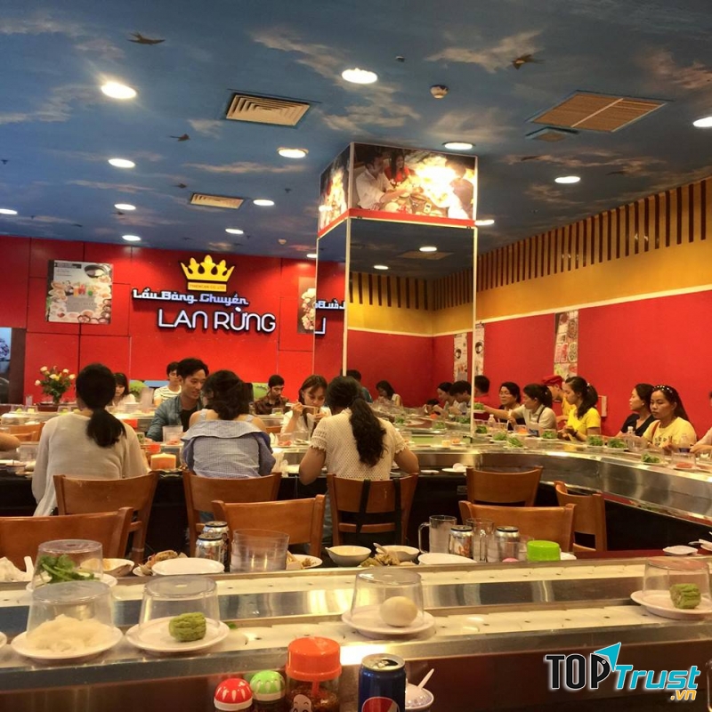 Nhà hàng Lan Rừng