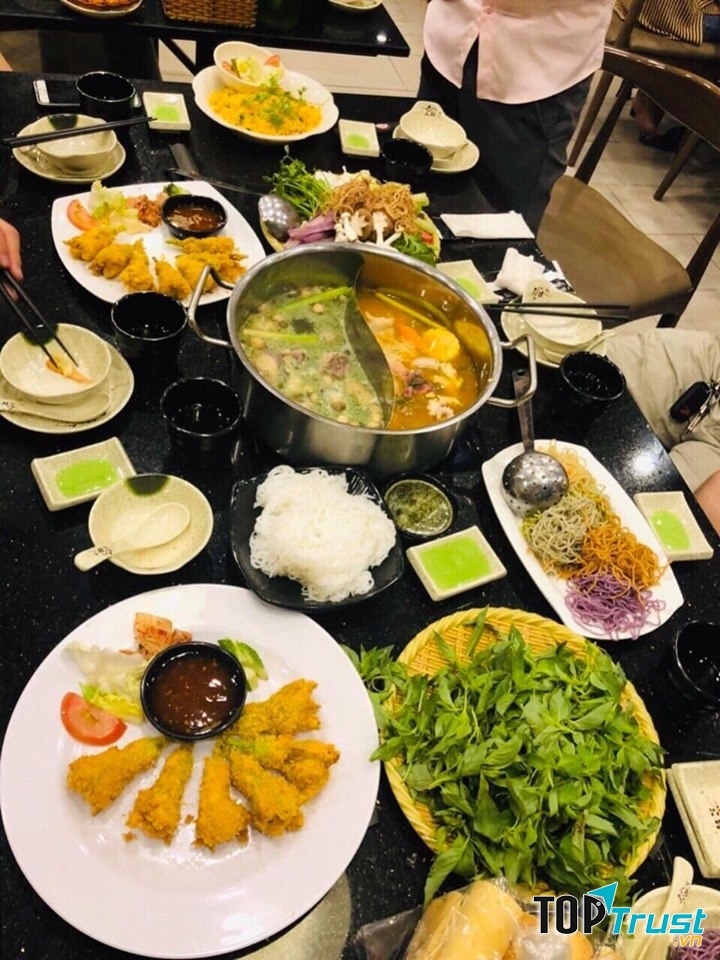 Nhà hàng Lẩu 1102