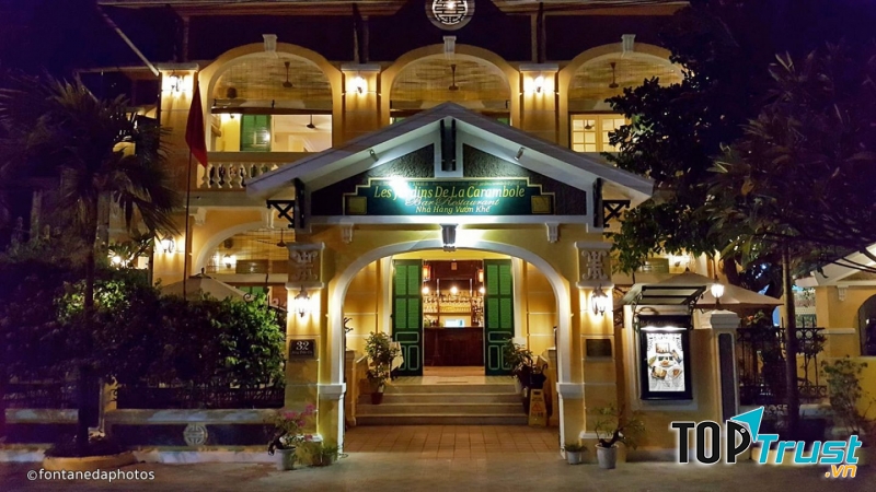 Nhà hàng Les Jardins De La Carambole