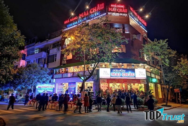 Nhà hàng Mai Châu