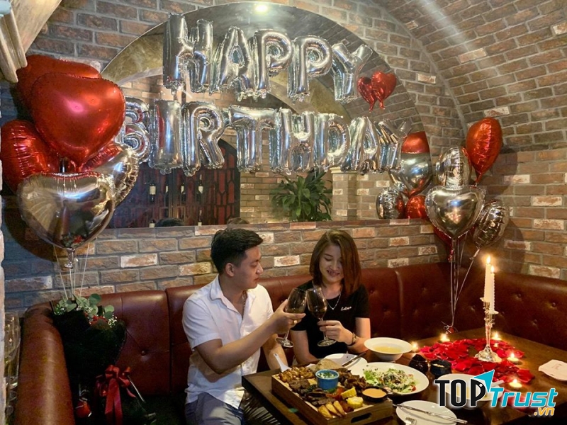 Nhà hàng Mapa C’s Wine Bar - Hoàng Văn Thái