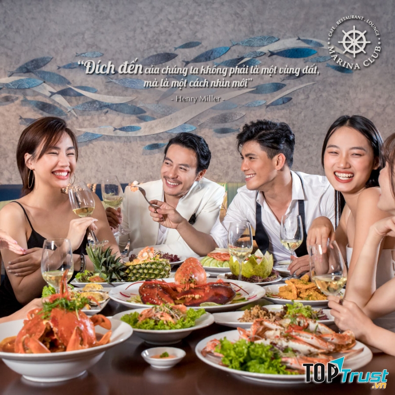 Nhà hàng Marina Club