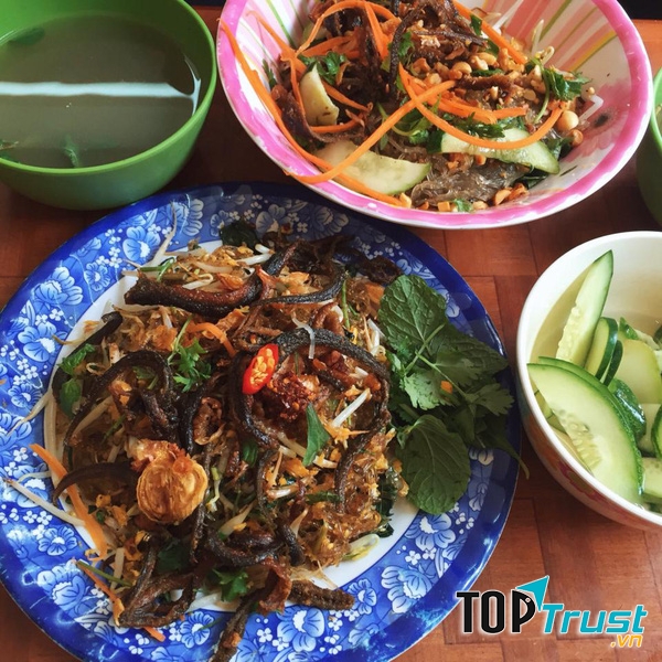 Nhà hàng Miến lươn Đông Thịnh