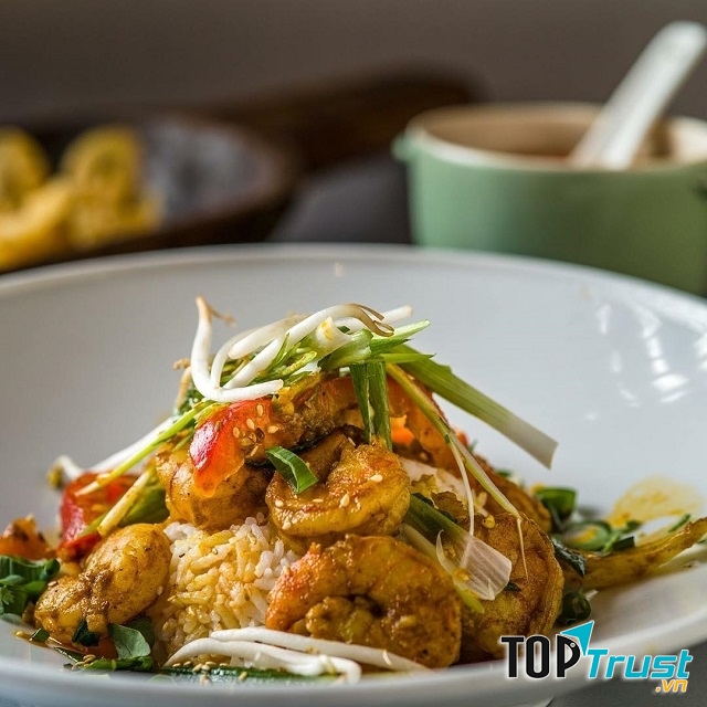 Nhà hàng Monsieur Vuong