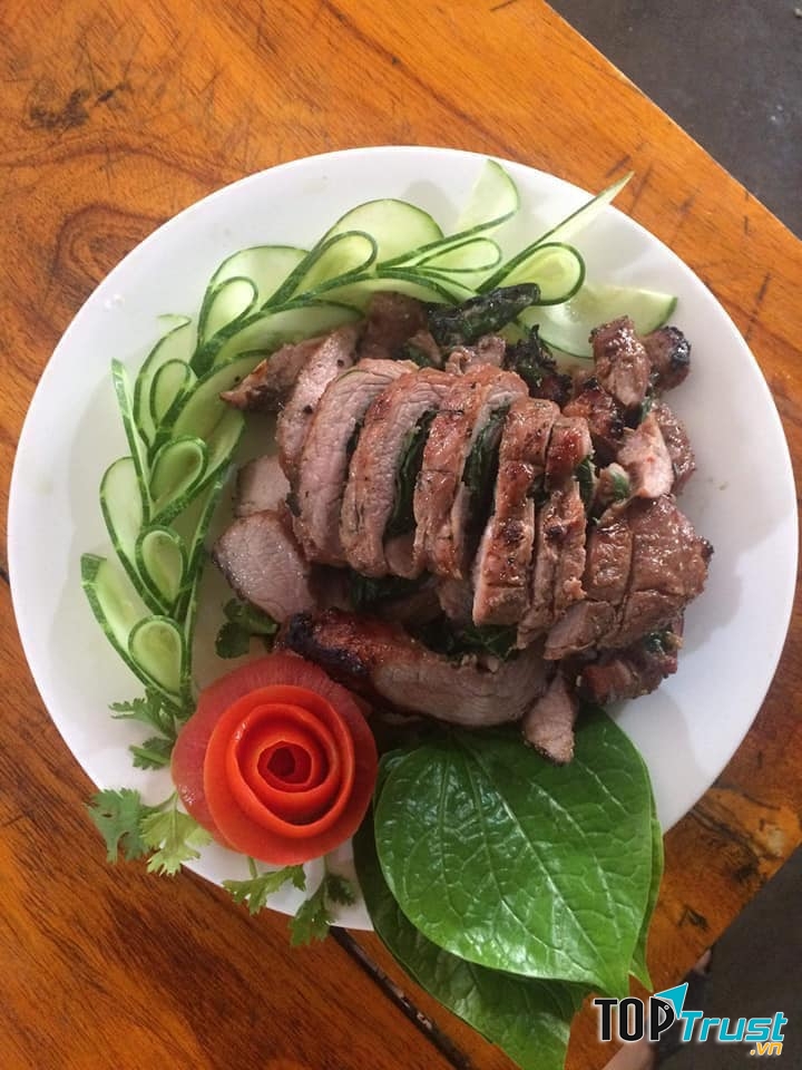 Nhà hàng Nghé Cỏ