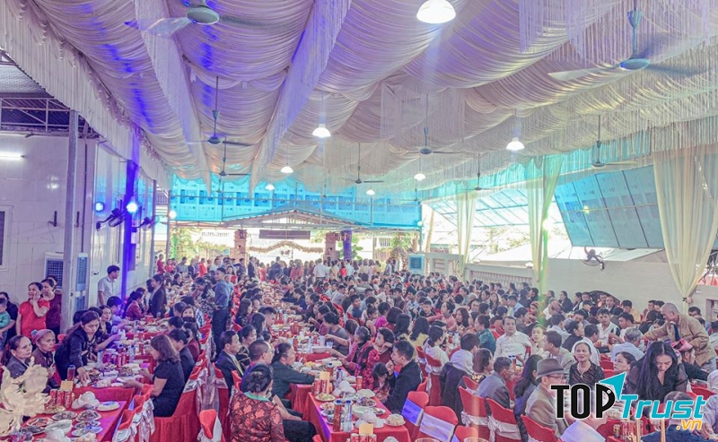 Nhà Hàng Ngọ Hiếu