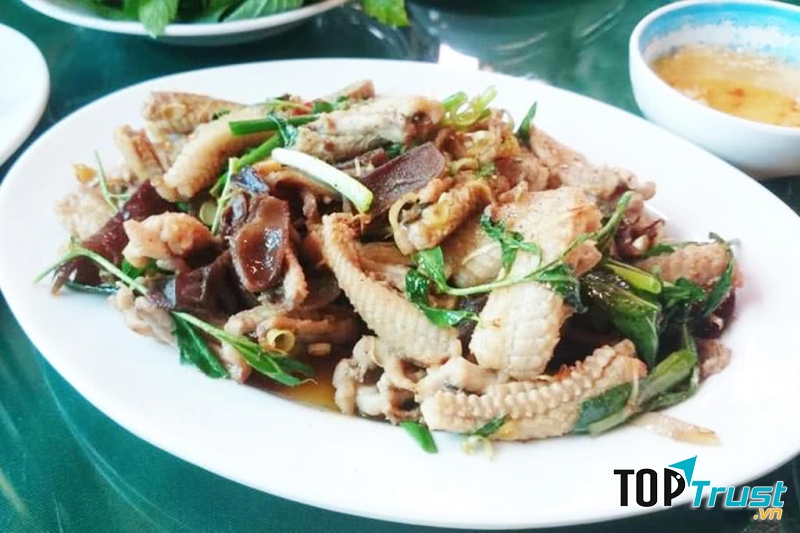 Nhà Hàng Nguyễn Văn Dực - Lệ Mật