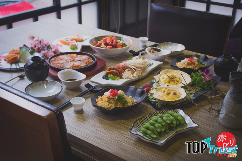 Nhà Hàng Nhật Bản AKAARI