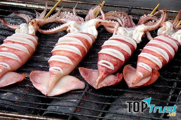 Đặc sản mực nháy Cửa Lò